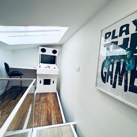 Unique Loft Apartment Located 15 Minutes From The Champs Elysees Saint-Ouen  Exterior photo
